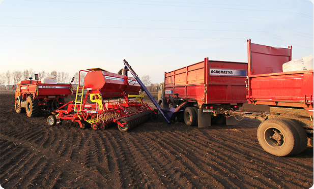 Автомобиль-самосвал с боковой разгрузкой «AGROMASTER-6512/10» «AGROMASTER-6512/14»